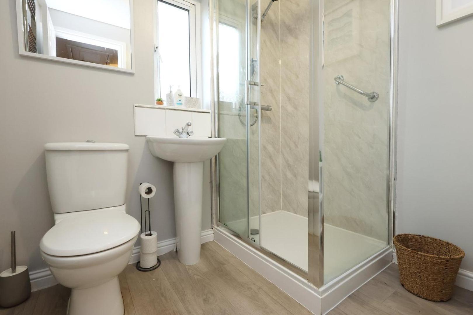 Апартаменты Relaxing 2-Bed Coastal Escape In Порт-Толбот Экстерьер фото